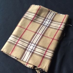 Cashmere scarf (Burberry like)